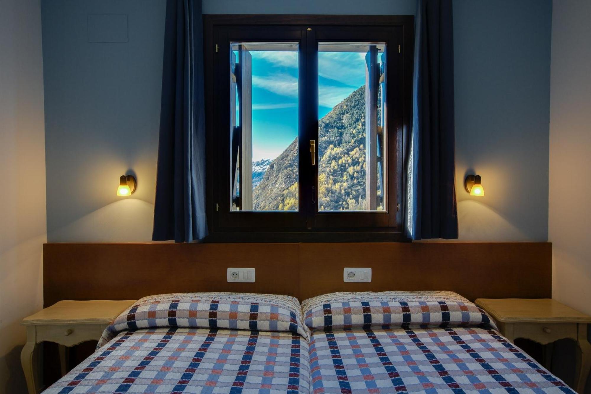 Hostal Parque Natural Benasque Eksteriør billede