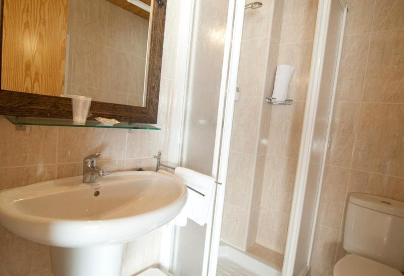Hostal Parque Natural Benasque Værelse billede
